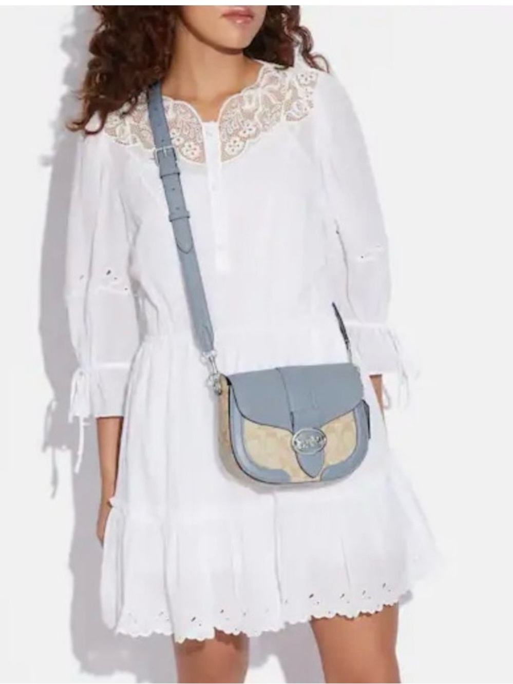 Coach Khaki Canvas Crossbody with Chambray Blue Trim - Picture 2 of 8